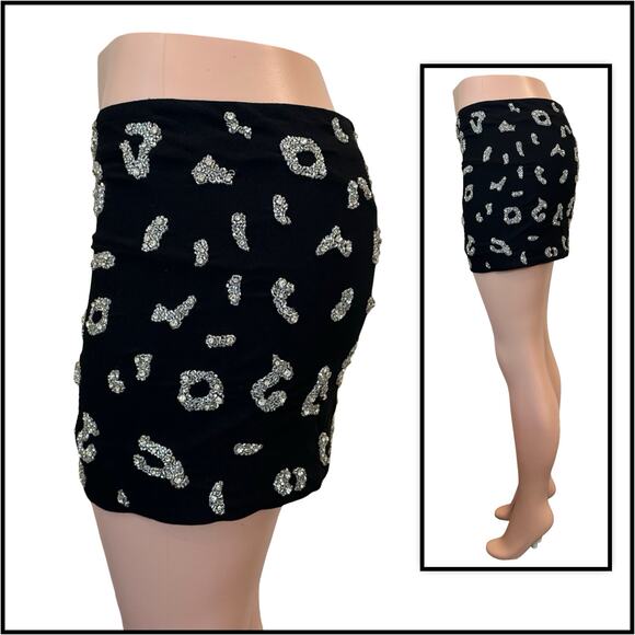 ONE OF A KIND SAMPLE Retrofête KENDALL Mini Skirt SZ L $698 NWOT - Picture 5 of 13